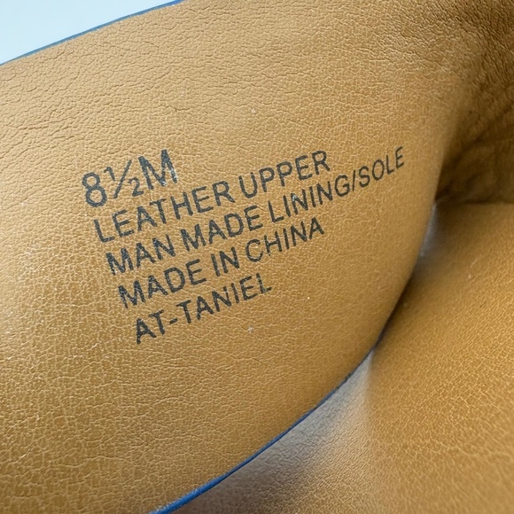 Arturo Chiang Blue Reptile Slide On Flat Sandals; Size 8.5; Heel Rise 0.25" - Picture 8 of 10